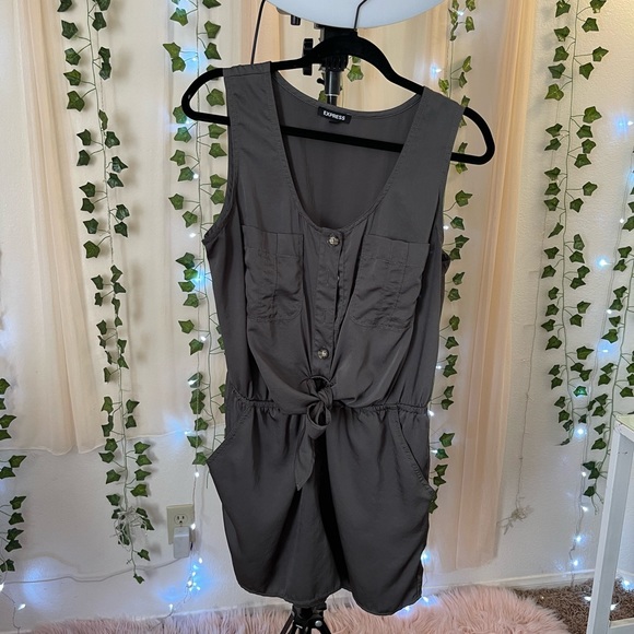 Romper - Picture 1 of 5